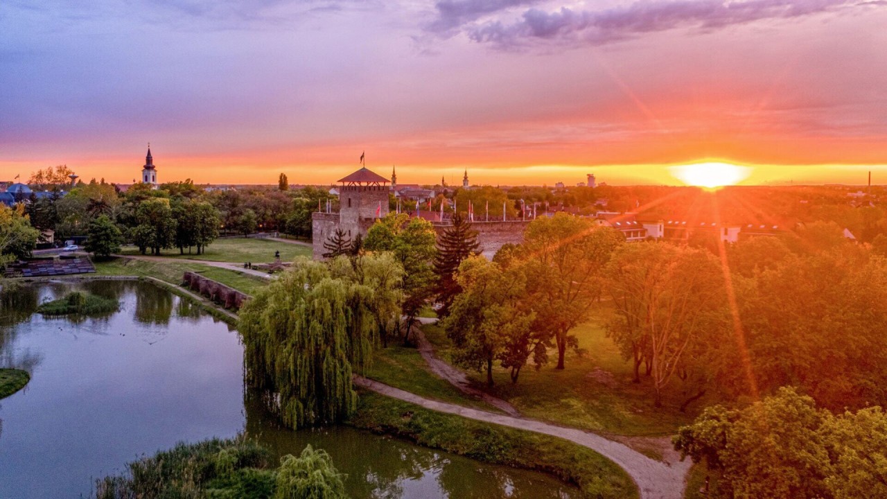 Gyula Market: A Foodie’s Paradise Three Times A Week